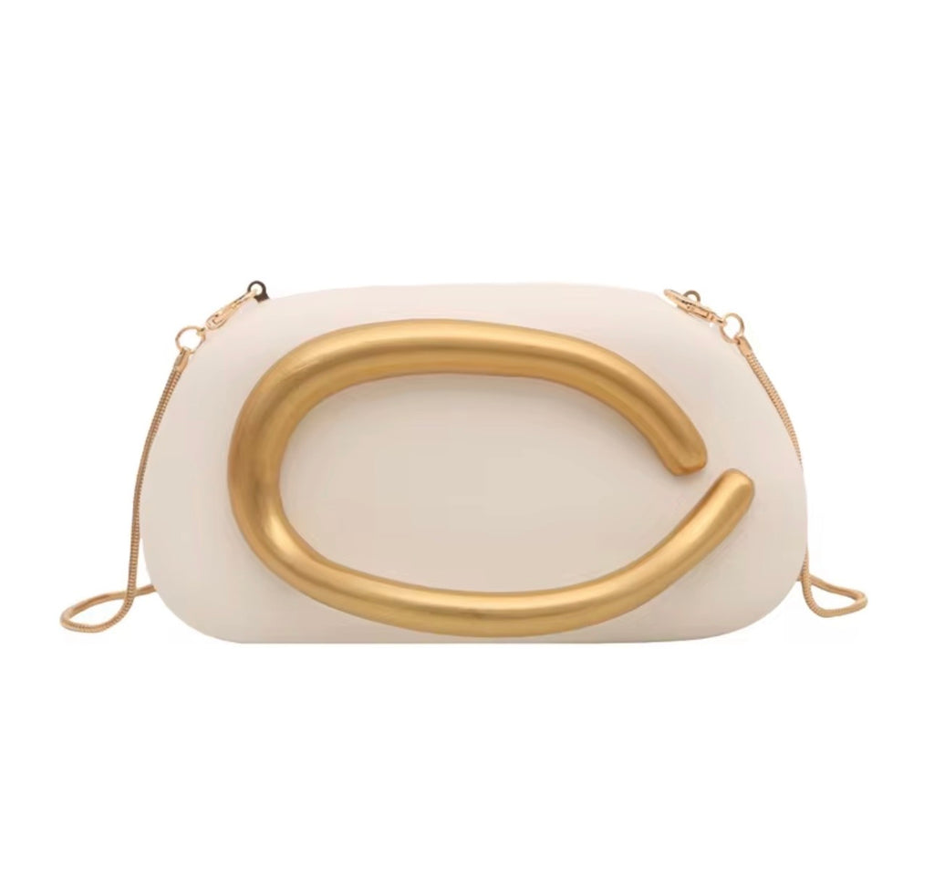THE ARC-HANDBAG